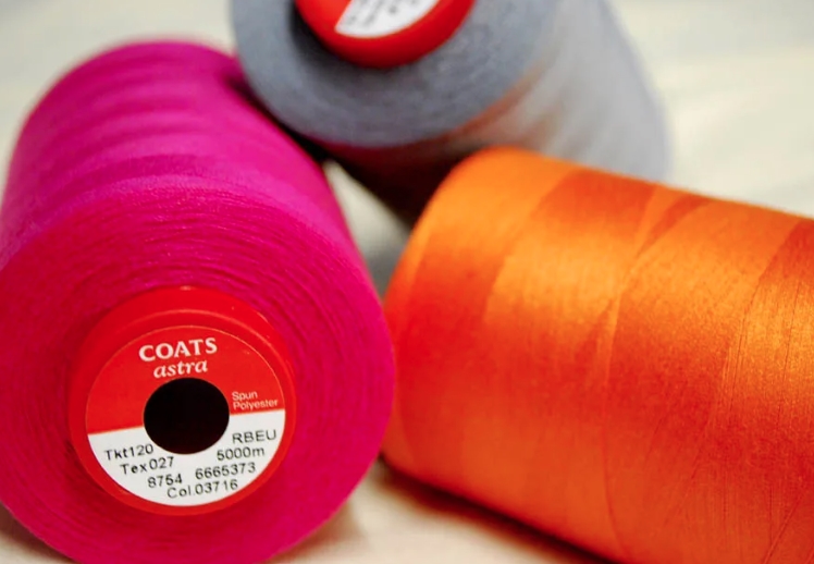 Coats — мировые лидеры в производстве ниток и молний